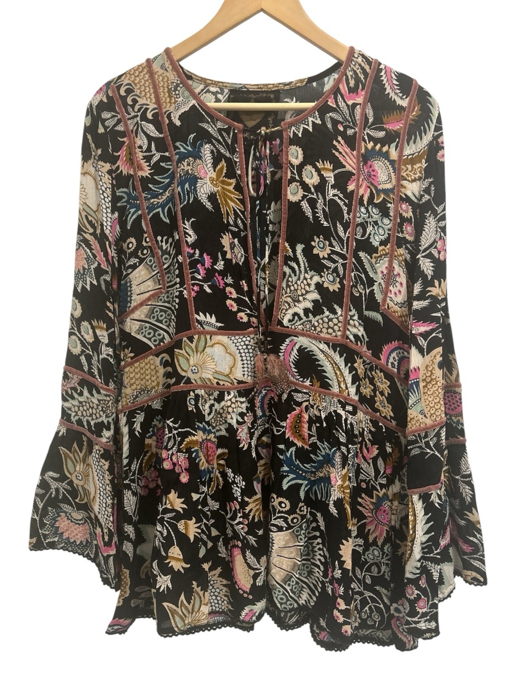 Z&L Europe Boho Floral Velvet Trim Bell Sleeve Feather Tie Blouse - Size Large